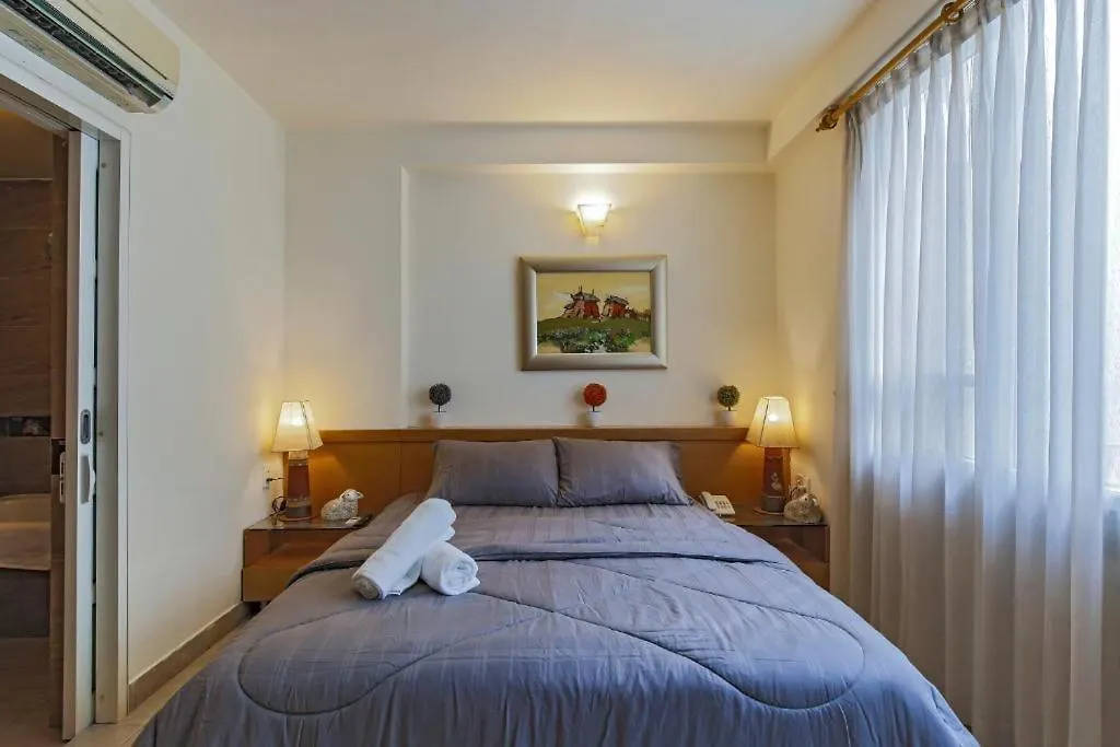 **  Hanz Hotel Thai Van Lung Saigon Ho Chi Minh City Vietnam